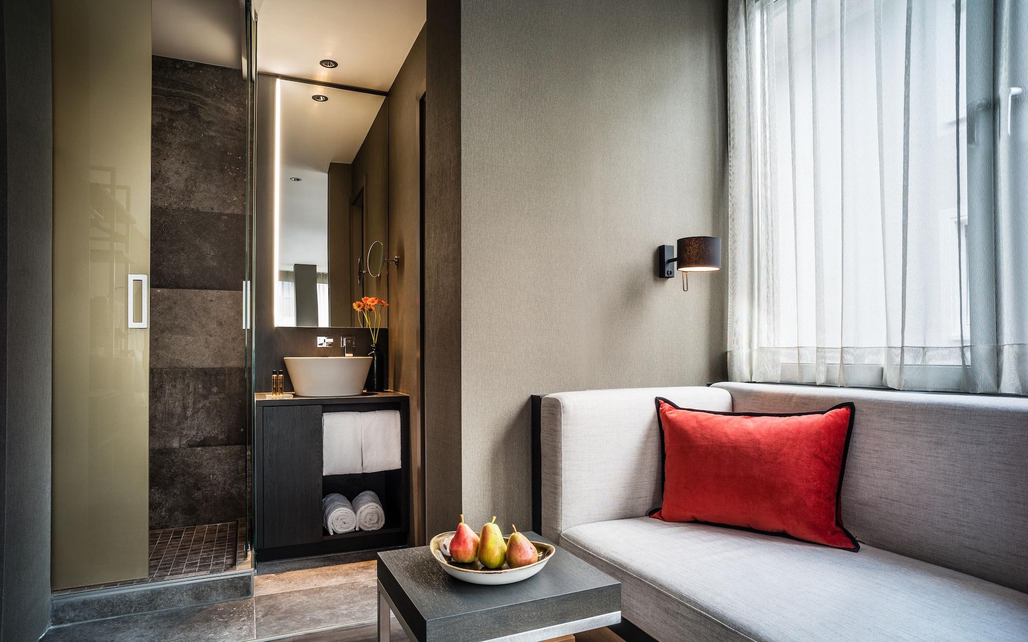 Saks Urban Design Hotel Frankfurt Франкфурт на Майн Екстериор снимка