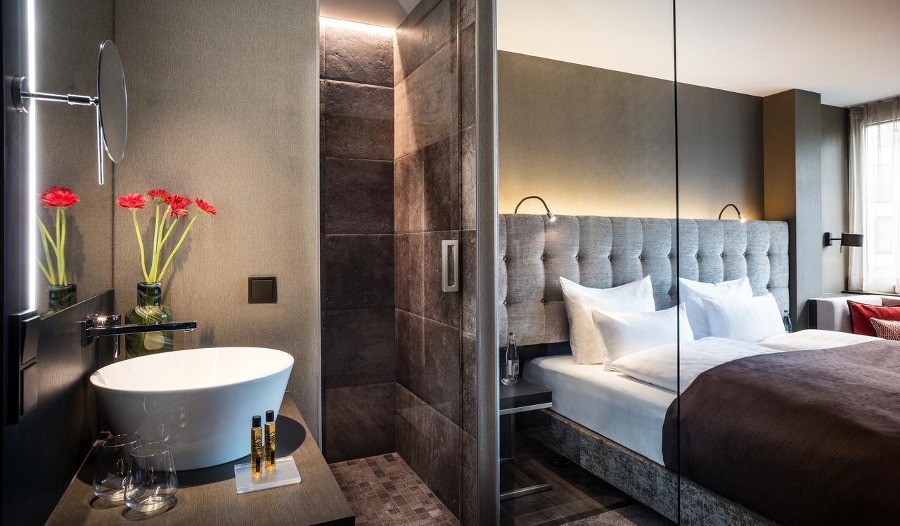 Saks Urban Design Hotel Frankfurt Франкфурт на Майн Екстериор снимка