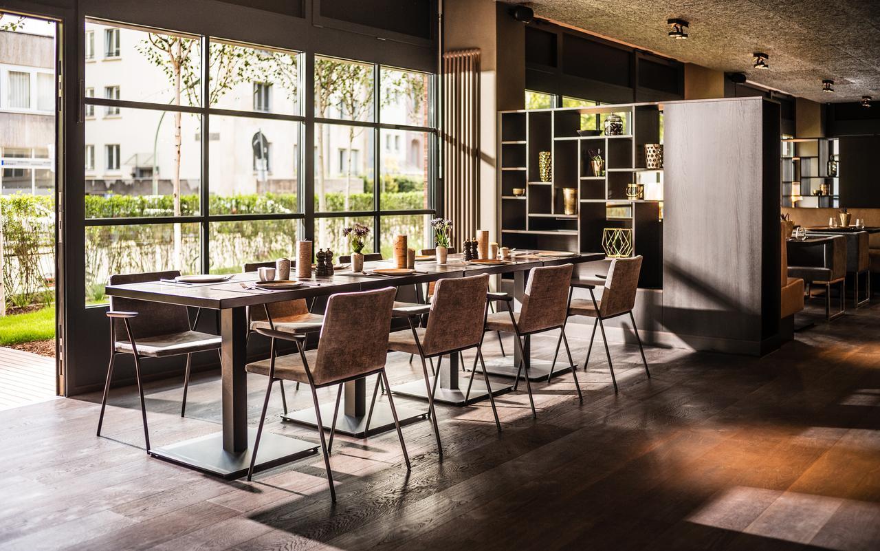 Saks Urban Design Hotel Frankfurt Франкфурт на Майн Екстериор снимка